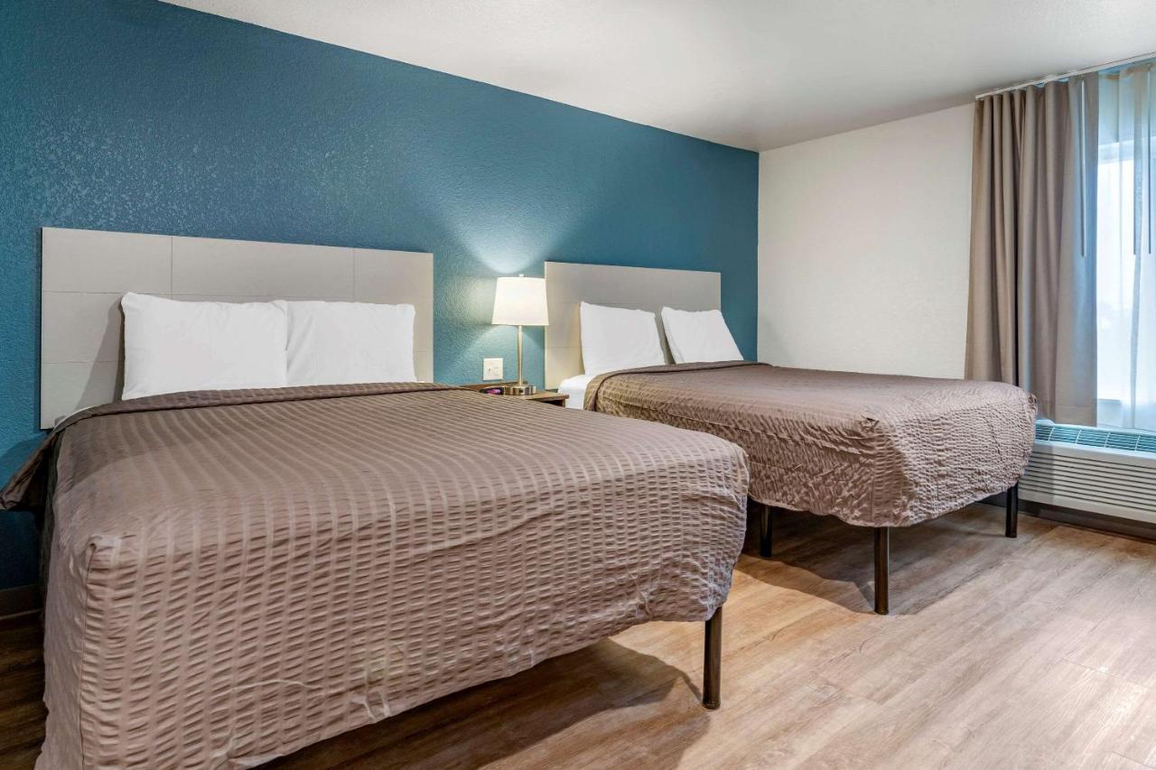 Woodspring Suites Brunswick Exterior foto